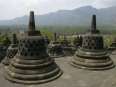 Borobudur : Stupas